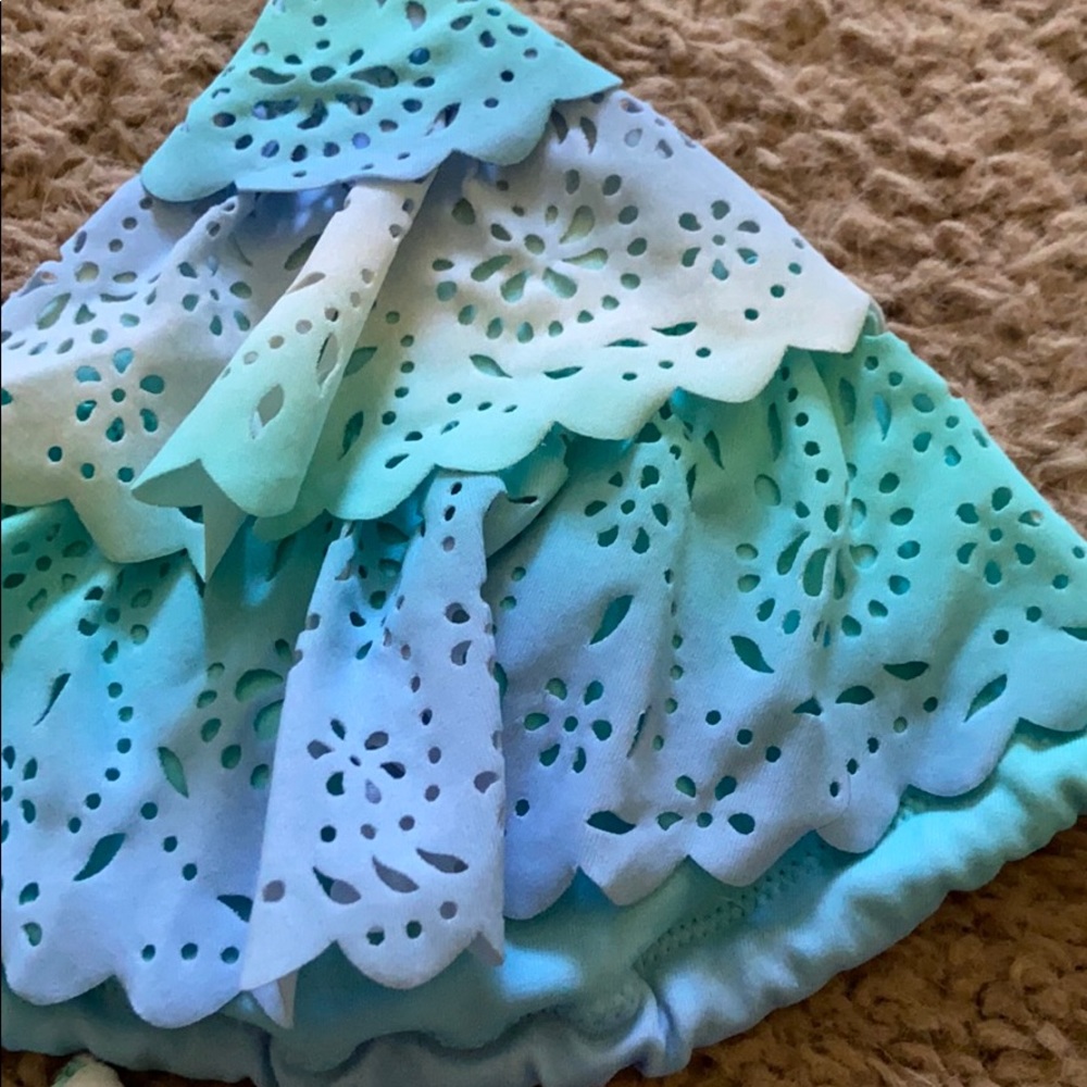 VS Bikini - Picture 2 of 3